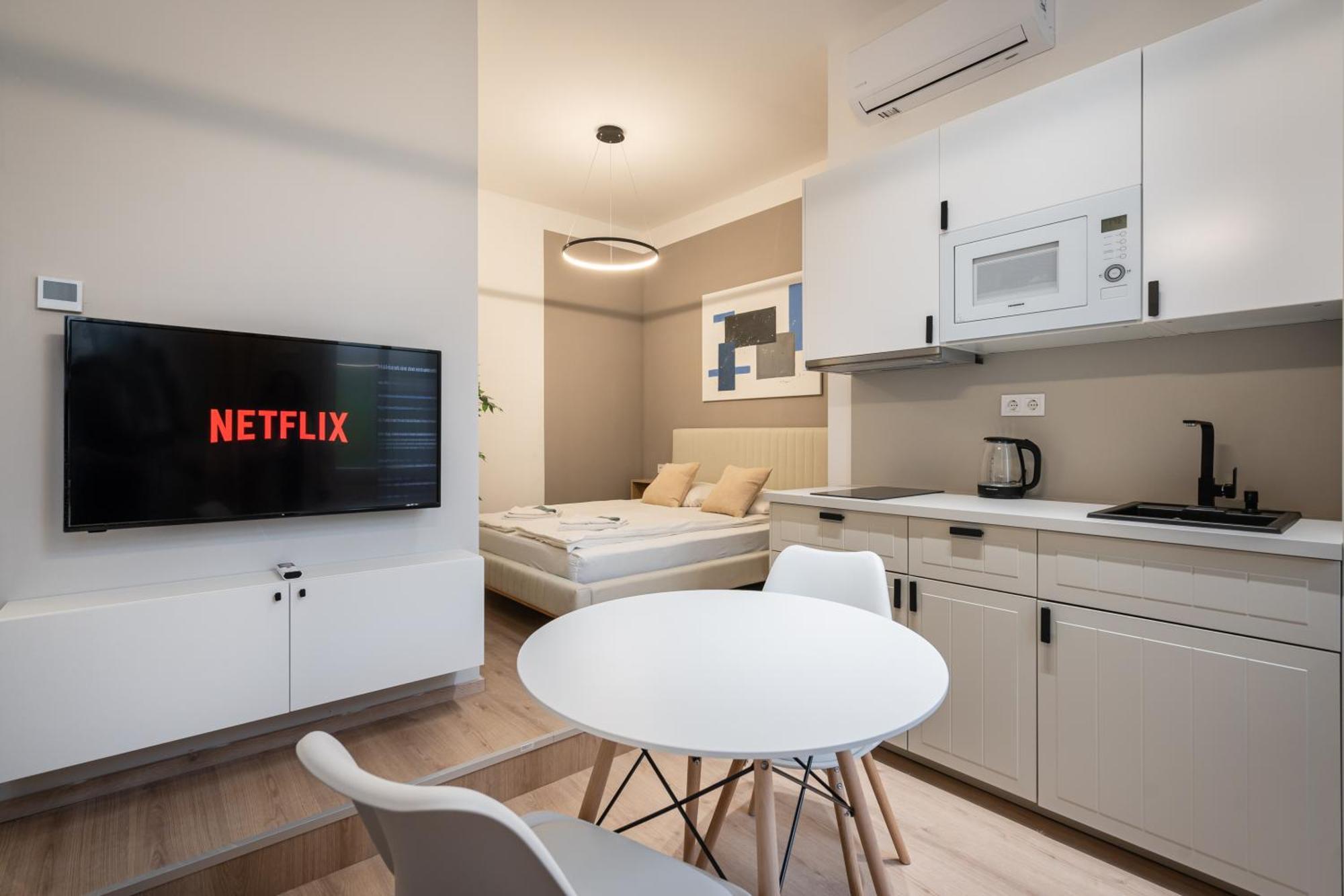 N36- Boutique Apartments, Best Location, By Bqa ブダペスト 部屋 写真