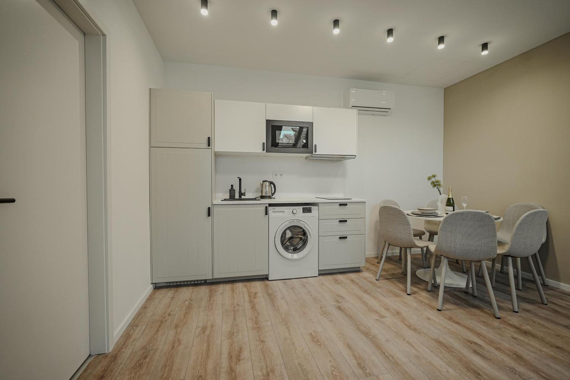 N36- Boutique Apartments, Best Location, By Bqa ブダペスト エクステリア 写真